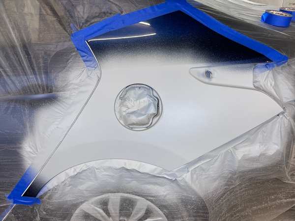 Hyundai Solaris оклеен и загрунтован перед покраской