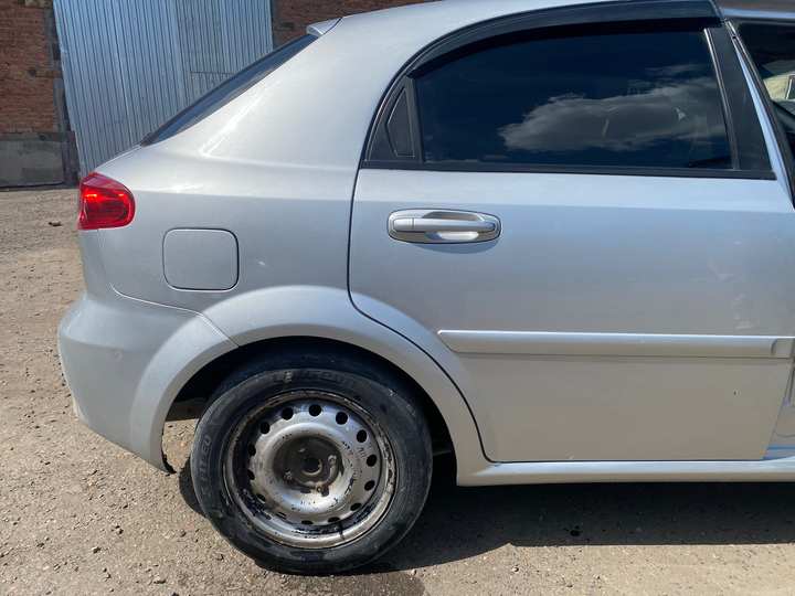 Chevrolet Lacetti после ремонта у цеха ROYAL PAINT